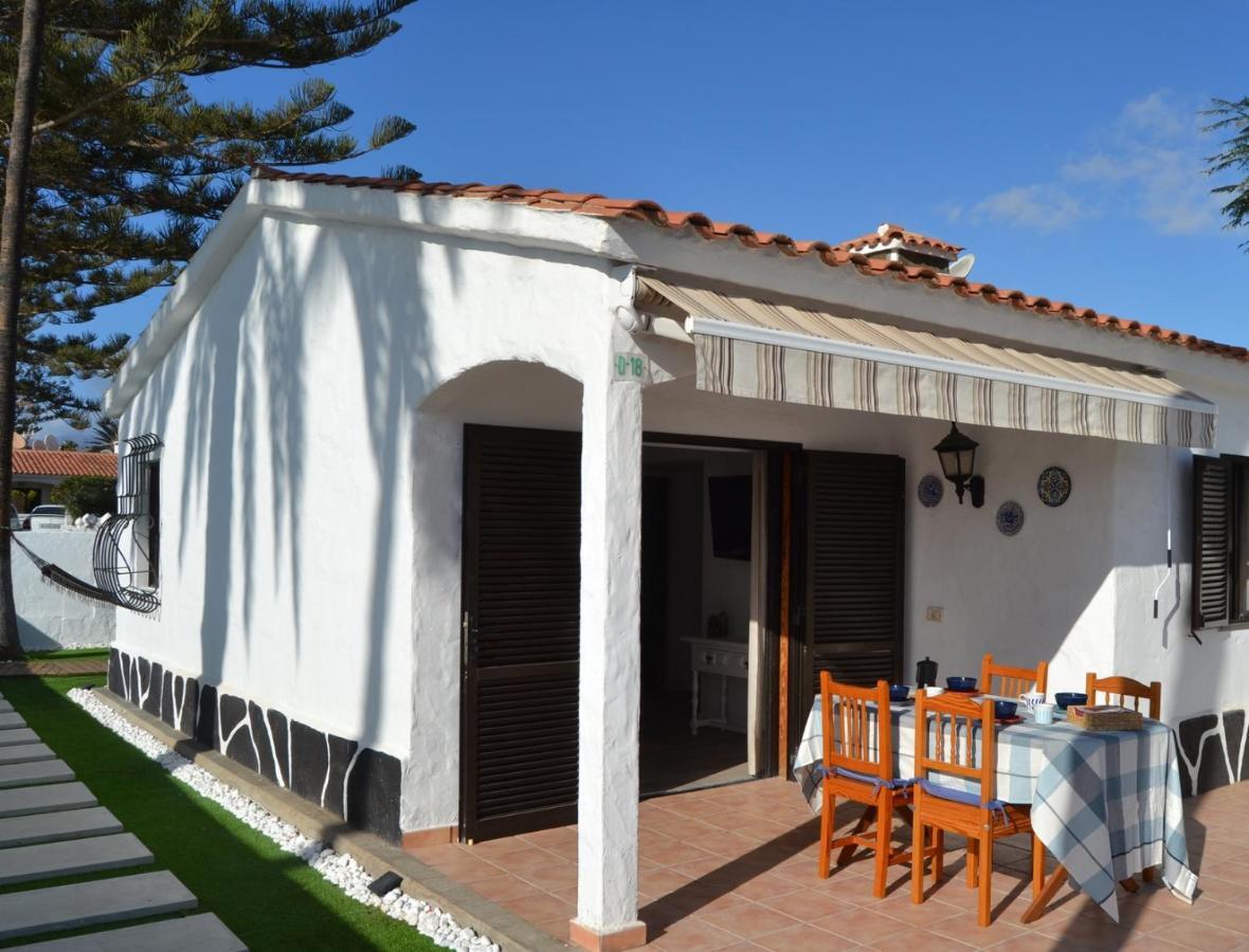 White Exclusive Bungalow. 2 Rooms, Garden & Pool. Maspalomas  Bagian luar foto