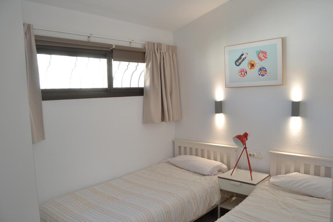 White Exclusive Bungalow. 2 Rooms, Garden & Pool. Maspalomas  Bagian luar foto